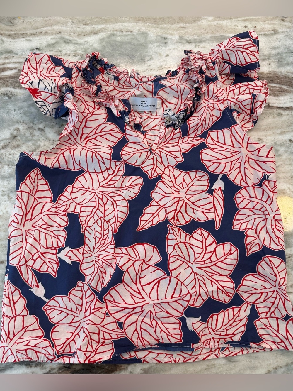 Never A Wallflower Womens Ruffle Sleeve Blouse Red White Blue Floral Print Large
